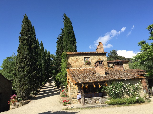 acquisto rustici e casali in Toscana