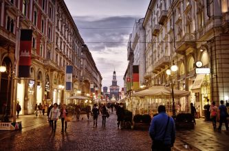 Comprare casa in Lombardia: il web per trovare consulenza e preventivo del notaio a Milano