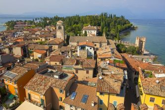 Comprare casa dal notaio al Lago di Garda