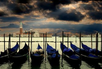 Alla ricerca di un Notaio a Venezia: orientarsi nella laguna