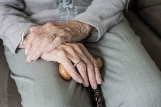 Procura notarile per tutelare gli anziani